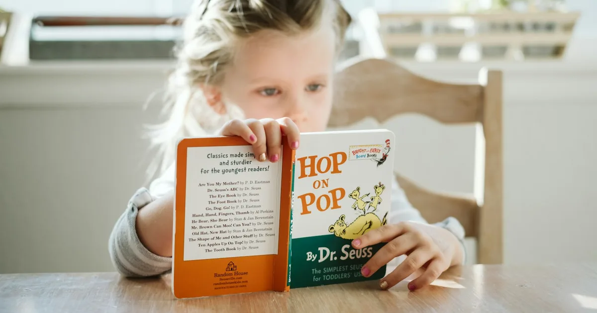 Libros para regalar por edad: guía de 6 a 16 años